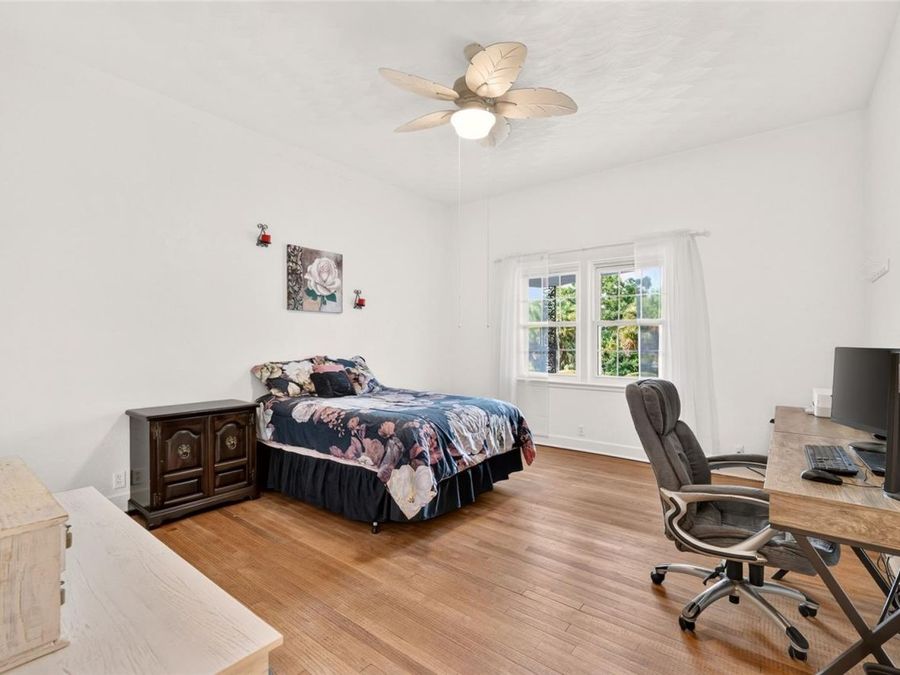 Property Image 44
