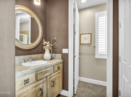 10795 Serratina Drive, Reno, NV 89521 Photo