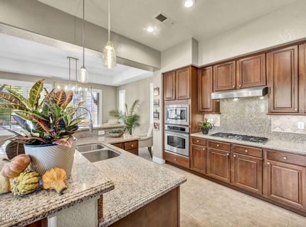 10795 Serratina Drive, Reno, NV 89521 Photo