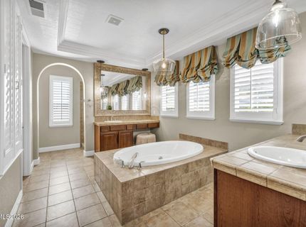 10795 Serratina Drive, Reno, NV 89521 Photo