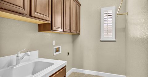10795 Serratina Drive, Reno, NV 89521 Photo