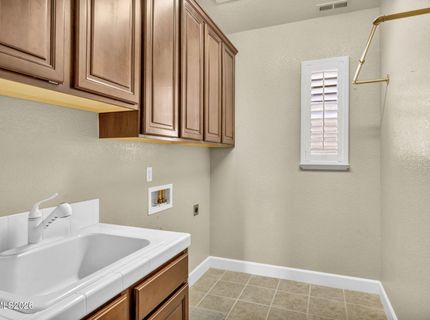10795 Serratina Drive, Reno, NV 89521 Photo