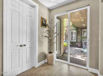 10795 Serratina Drive, Reno, NV 89521 Photo