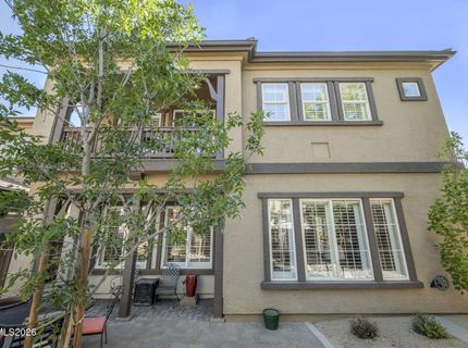 10795 Serratina Drive, Reno, NV 89521 Photo