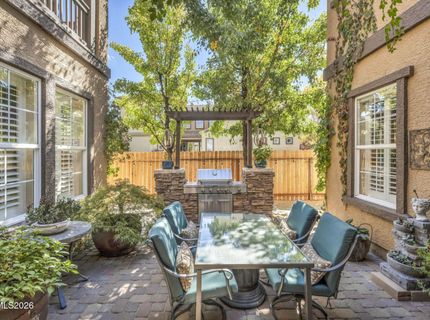 10795 Serratina Drive, Reno, NV 89521 Photo