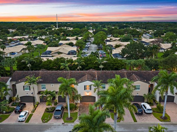 4677 Mediterranean Circle, Palm Beach Gardens, FL 33418