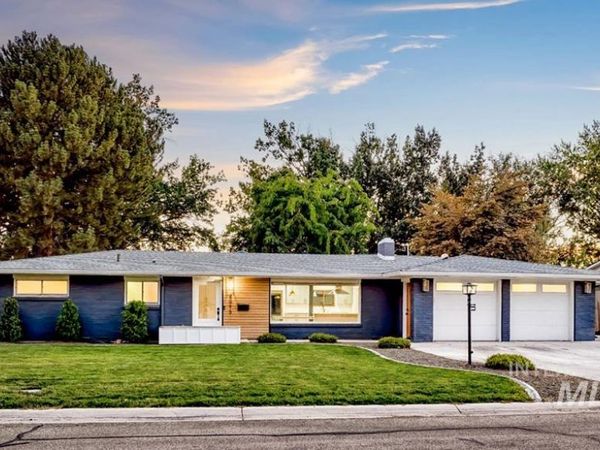 4015 W Hillcrest Dr, Boise, ID 83705