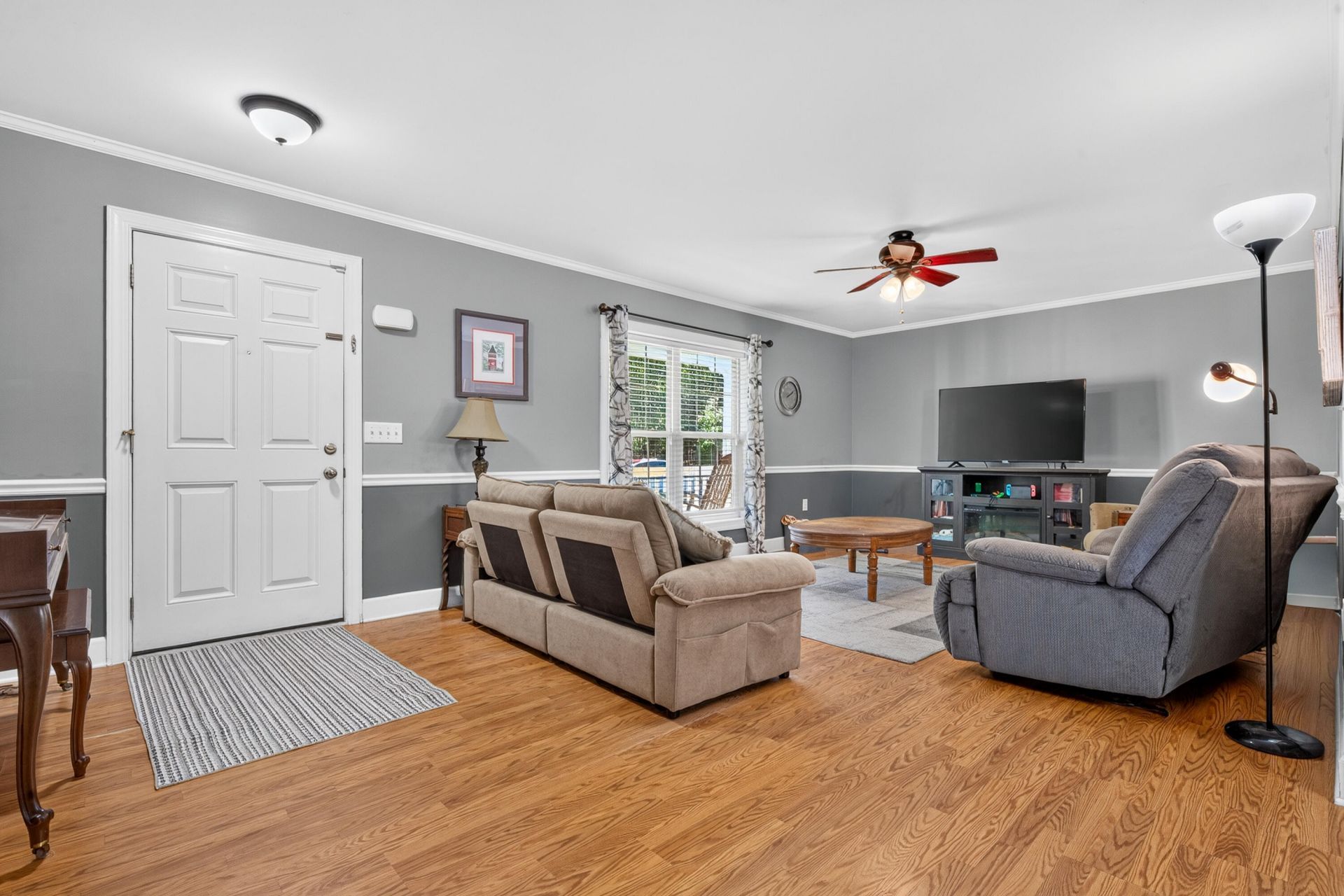 2090 Colony Drive Photo 13
