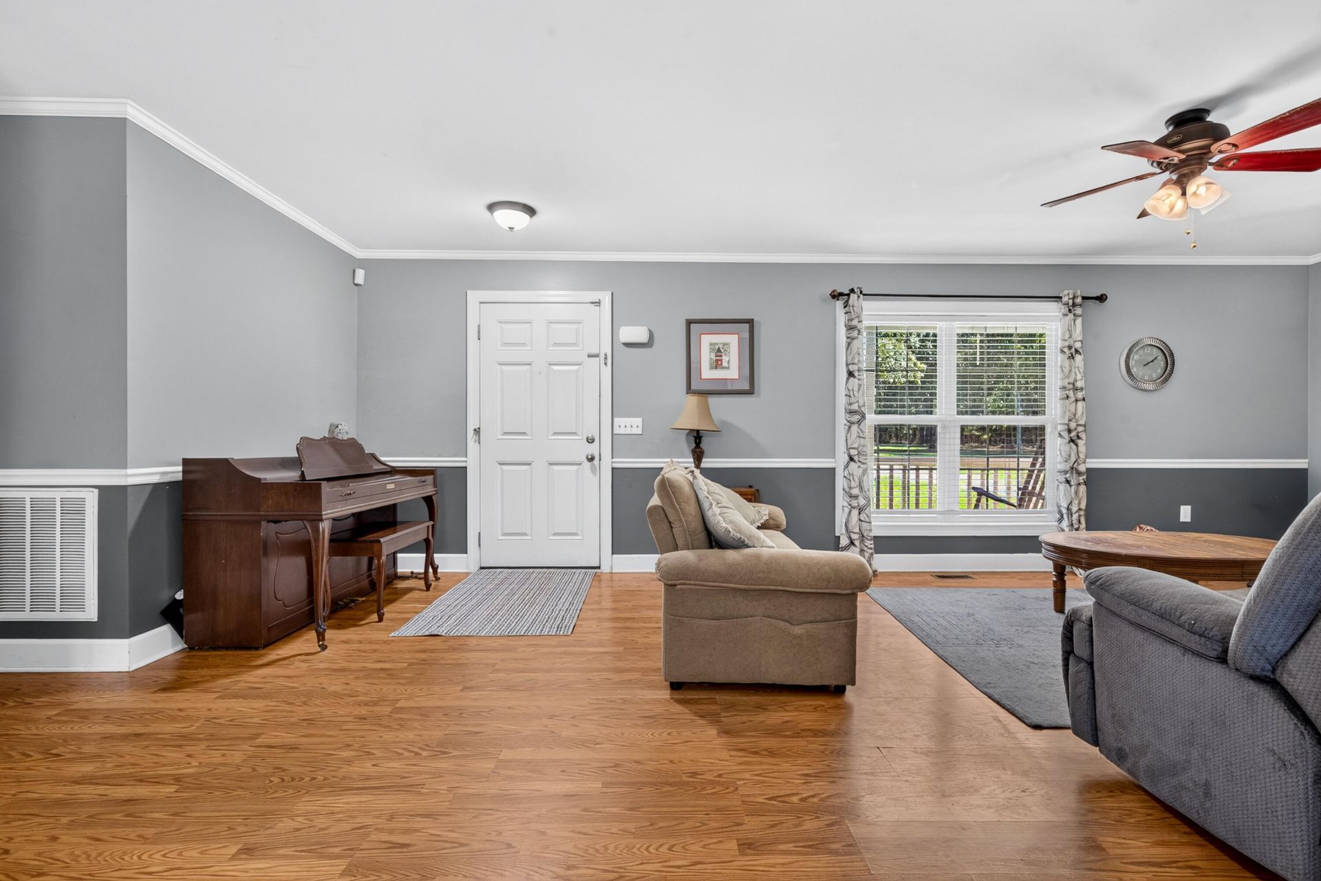 2090 Colony Drive Photo 15