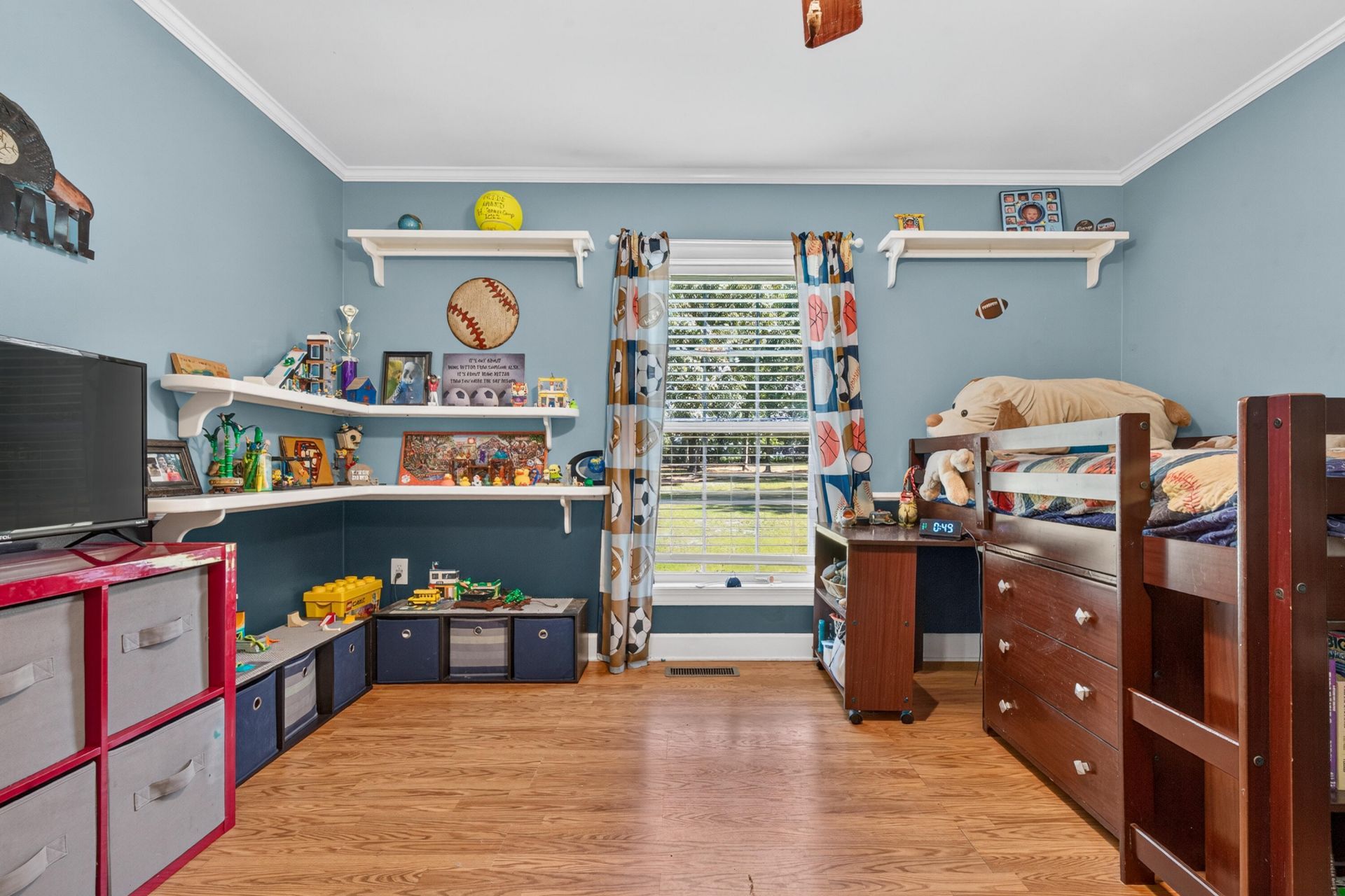 2090 Colony Drive Photo 31