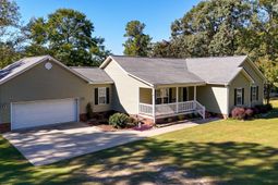 2090 Colony Drive photo 4