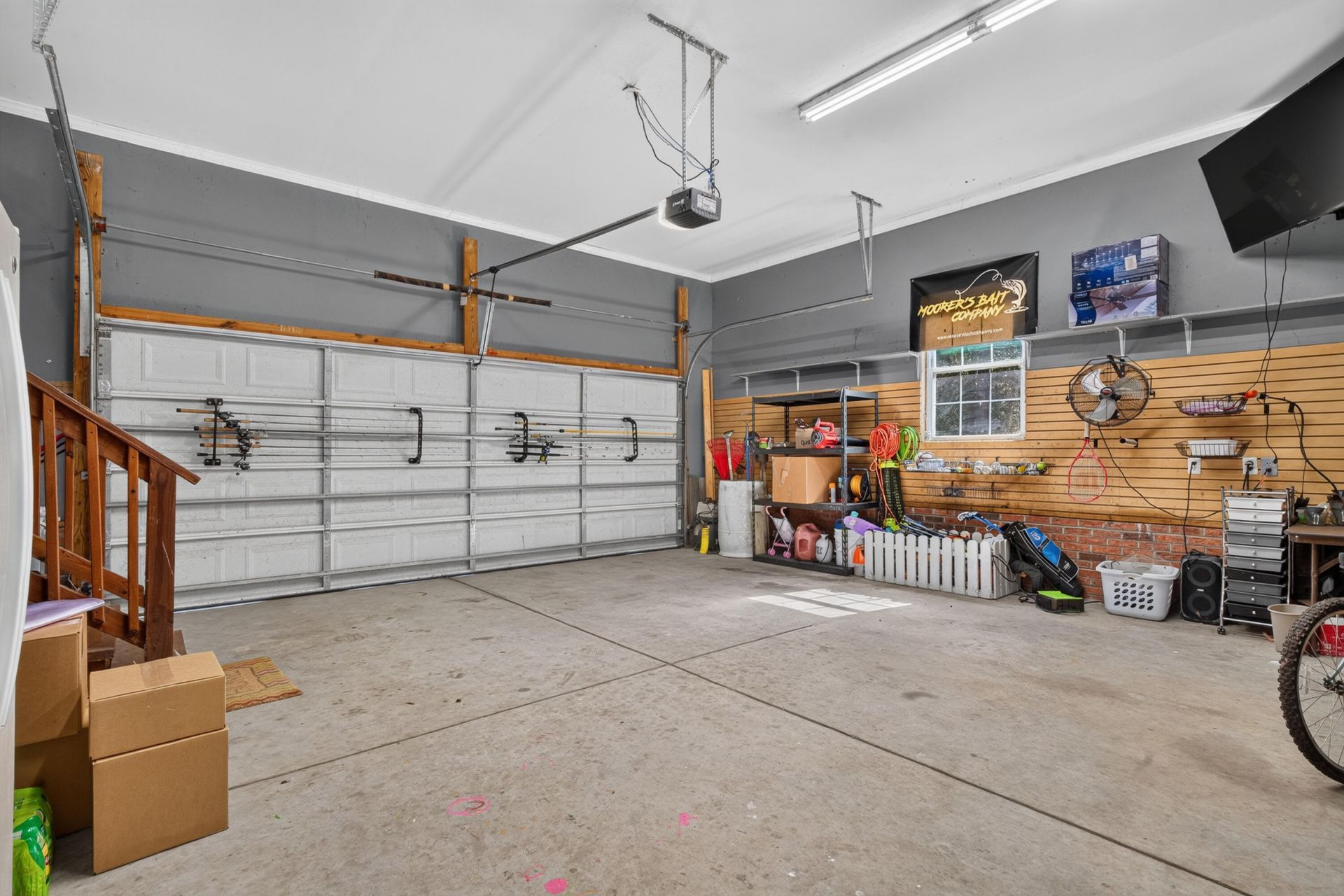 2090 Colony Drive Photo 45