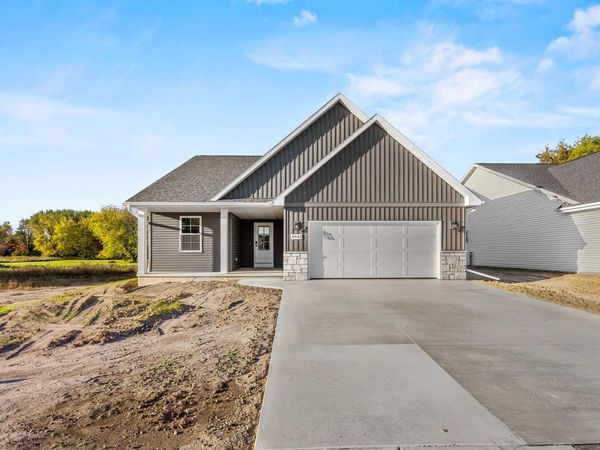 4932 WATER MINT WAY, Green Bay, WI 54313