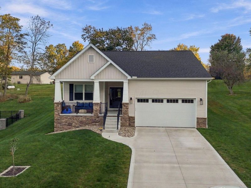 301 Lakeview Heights Drive , Howard, OH 43028 Photo 3
