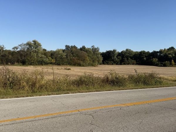 000 White Walnut Road, Pinckneyville, IL 62274