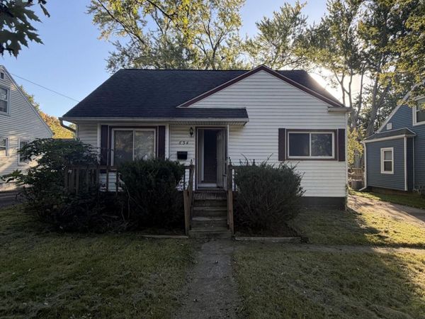 634 Grand Street, Adrian, MI 49221