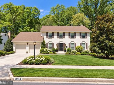 8510 BROWNING COURT, ANNANDALE, VA 22003