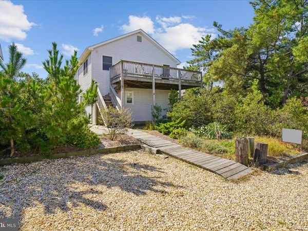 4 E INDIAN STREET, FENWICK ISLAND, DE 19944