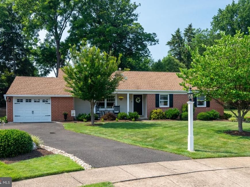5 Sawtooth Lane, Hatboro, PA 19040 Main Photo