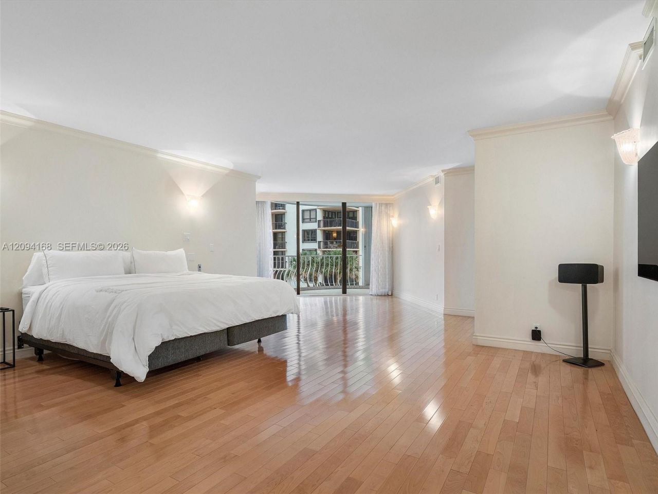 10155 Collins Ave, Unit 402, Bal Harbour, FL 33154 Photo
