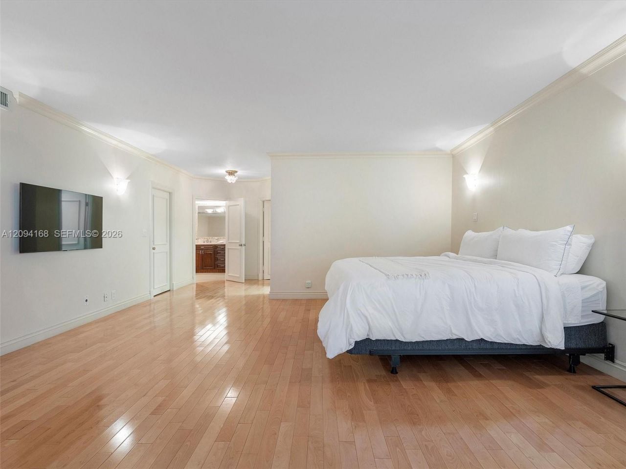 10155 Collins Ave, Unit 402, Bal Harbour, FL 33154 Photo