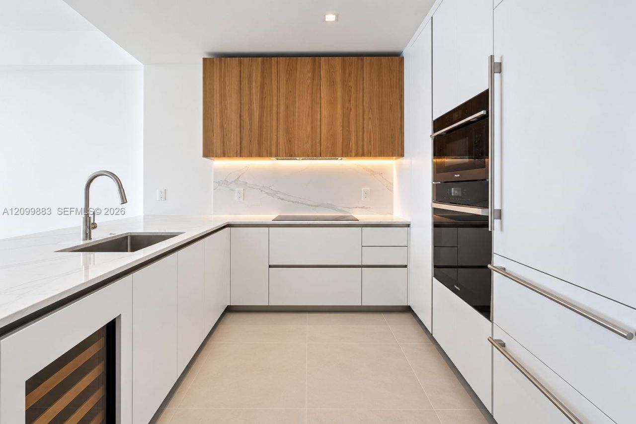 1400 Biscayne Boulevard, Unit 1804, Miami, FL 33132 Photo