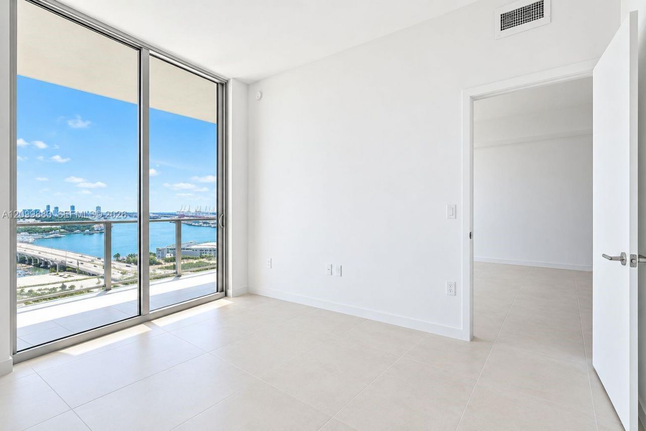 1400 Biscayne Boulevard, Unit 1804, Miami, FL 33132 Photo