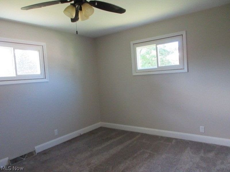 2740 Village Drive, Zanesville, OH 43701 Photo 27
