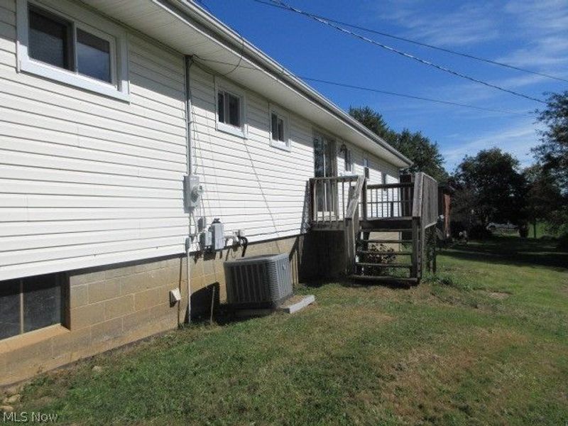 2740 Village Drive, Zanesville, OH 43701 Photo 36