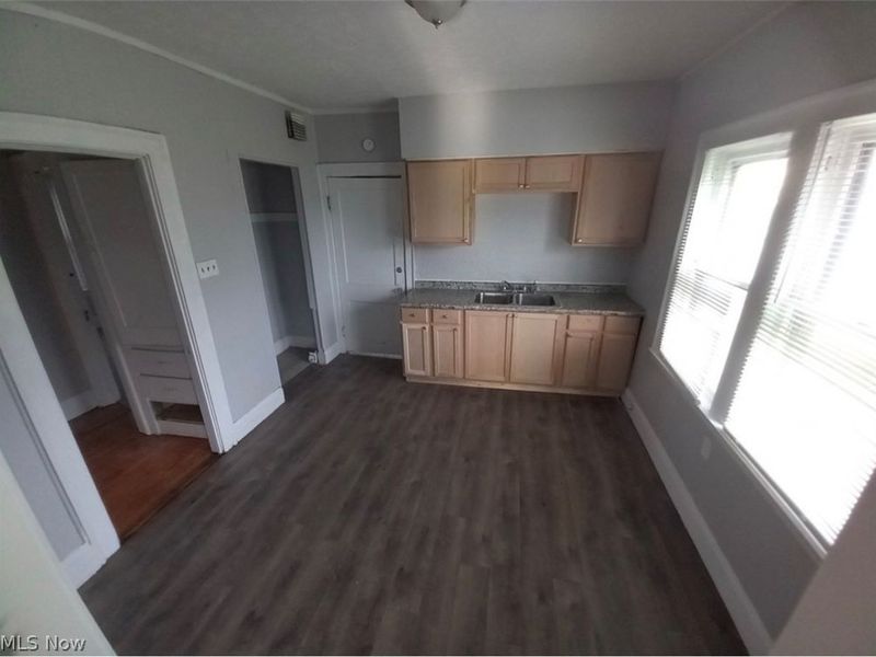4109 E 127th Street, Cleveland, OH 44105 Photo 6
