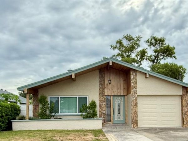 7523 BLOSSOM AVENUE , TAMPA, FL 33614