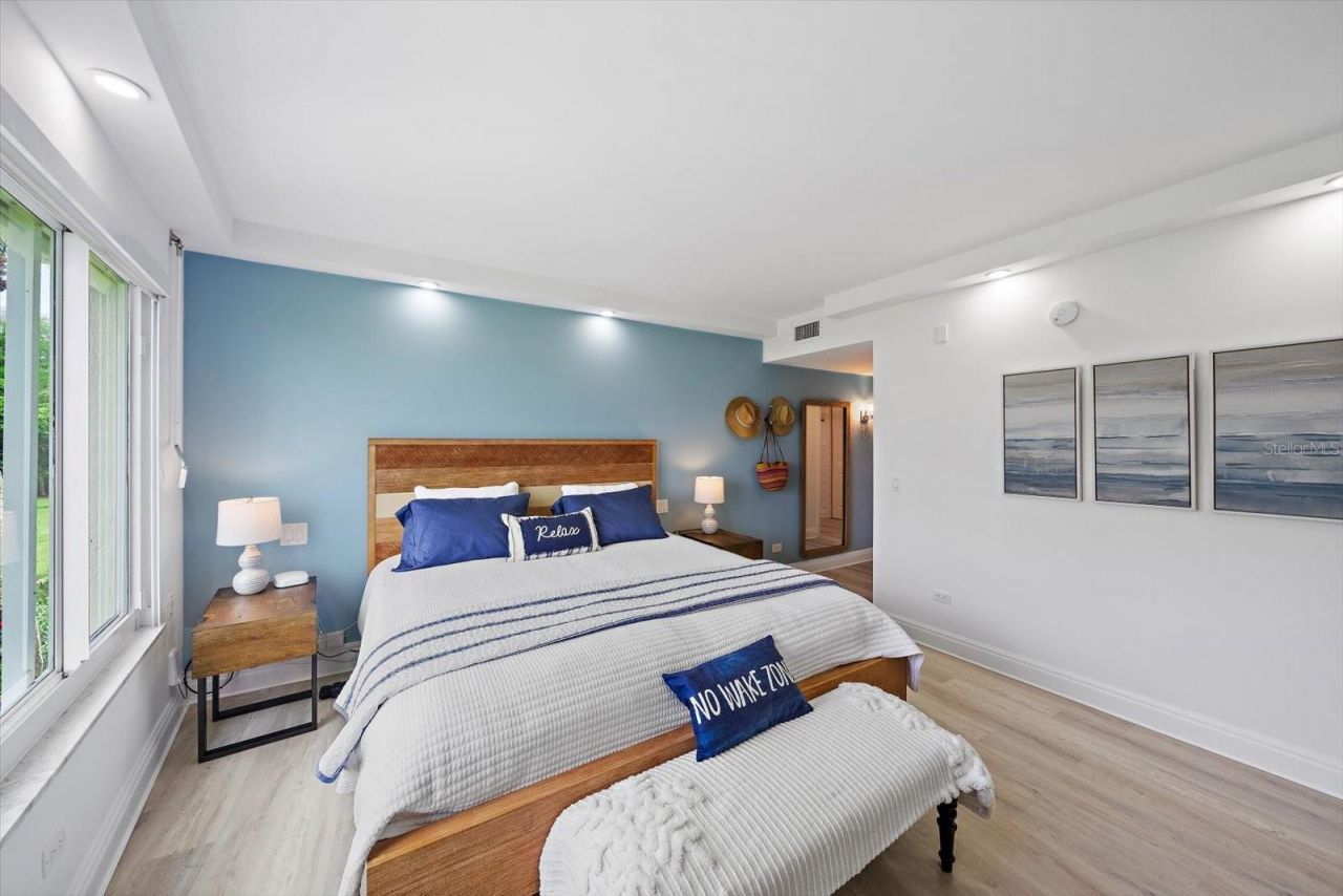 100 Sands Point Road, Unit 219, Longboat Key, FL 34228 Photo