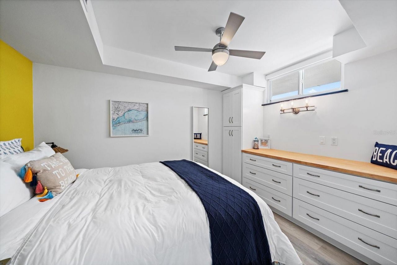 100 Sands Point Road, Unit 219, Longboat Key, FL 34228 Photo