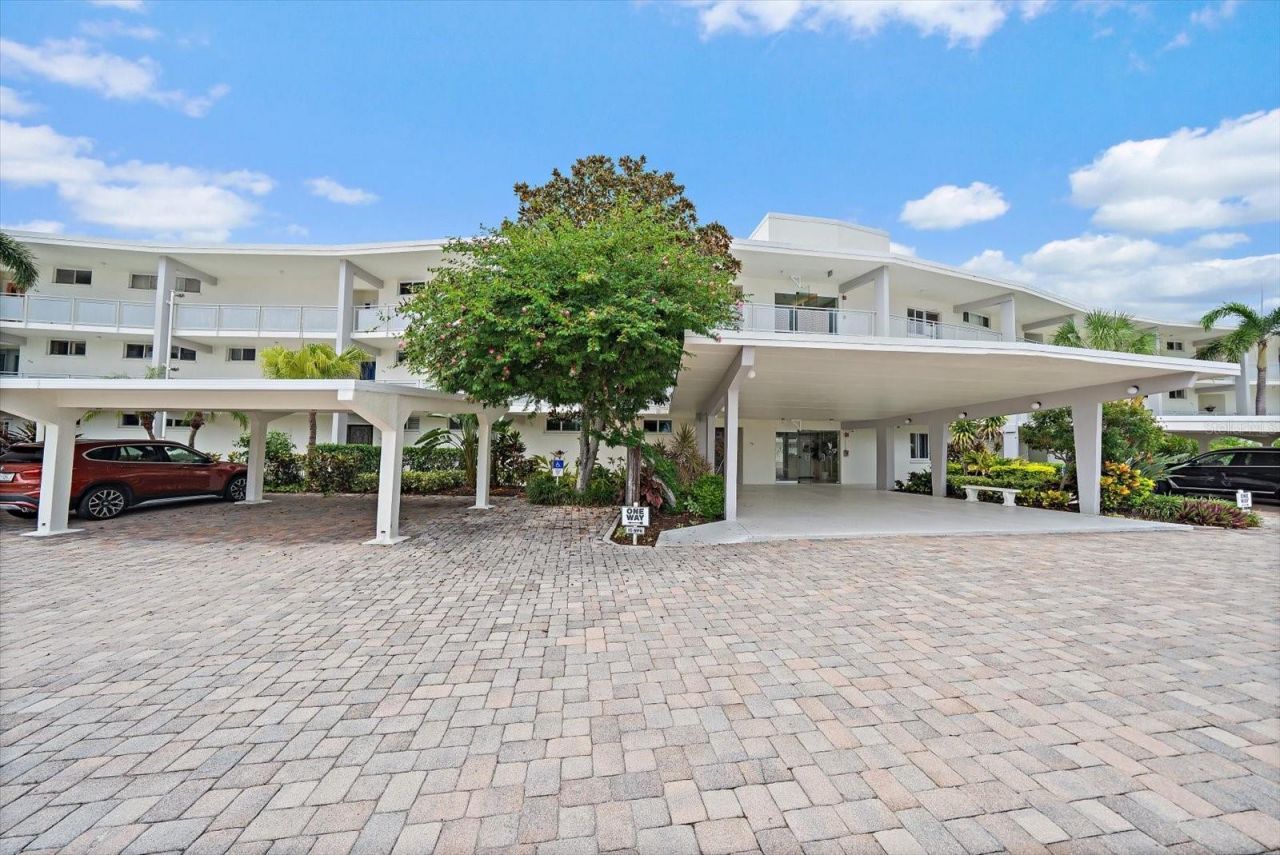 100 Sands Point Road, Unit 219, Longboat Key, FL 34228 Photo
