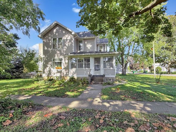 223 E Franklin Street , Franklin Grove, IL 61031