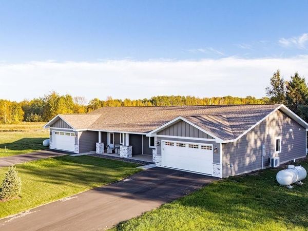 4450 E Moose Horn Drive, Moose Lake, MN 55767