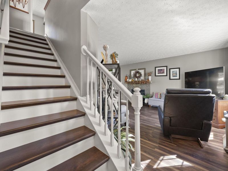 150 Knight Dream Street, Delaware, OH 43015 Photo 6