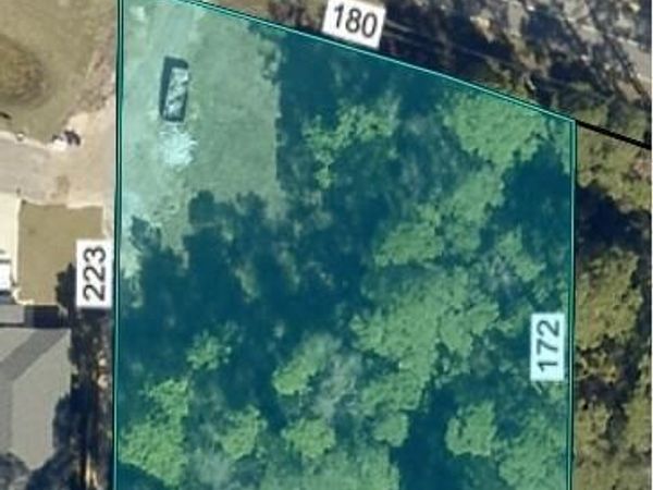 7399 E Bay Boulevard, Navarre, FL 32566