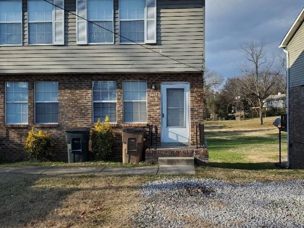 3619 Golf Street , Nashville, TN 37216