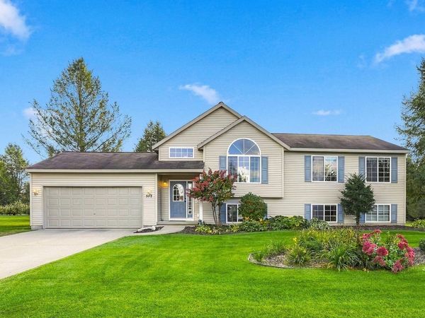 577 Strohm Road, Traverse City, MI 49696