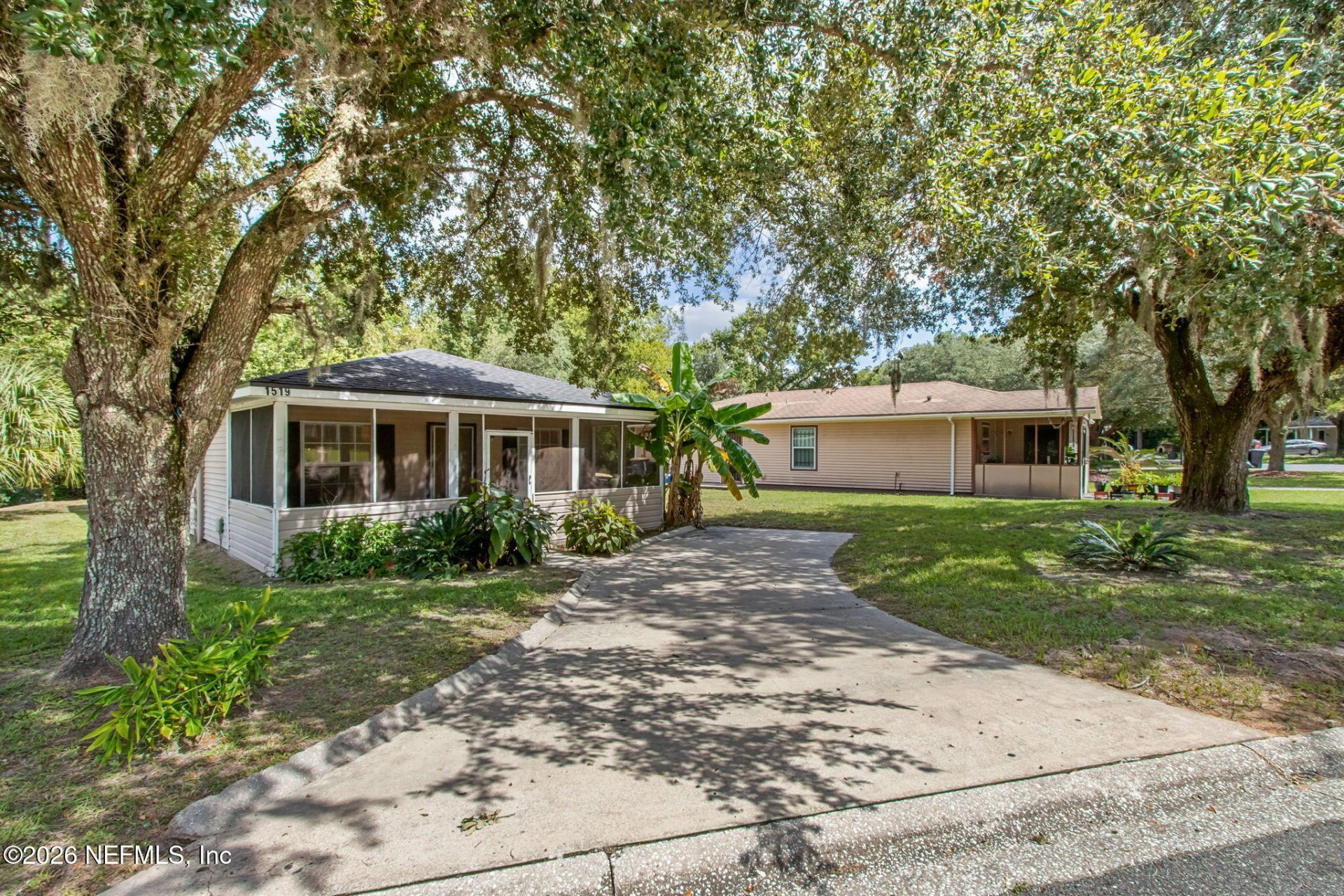1519 BROOK FOREST Drive Jacksonville, FL 32208