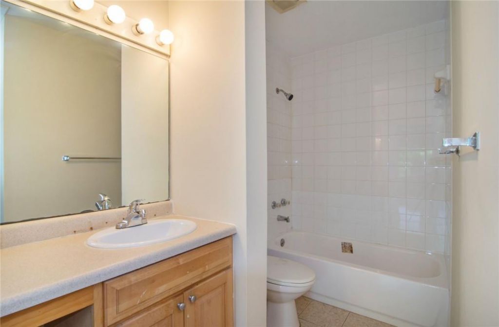 10701 Cleary Boulevard, Unit 306, Plantation, FL 33324 Photo