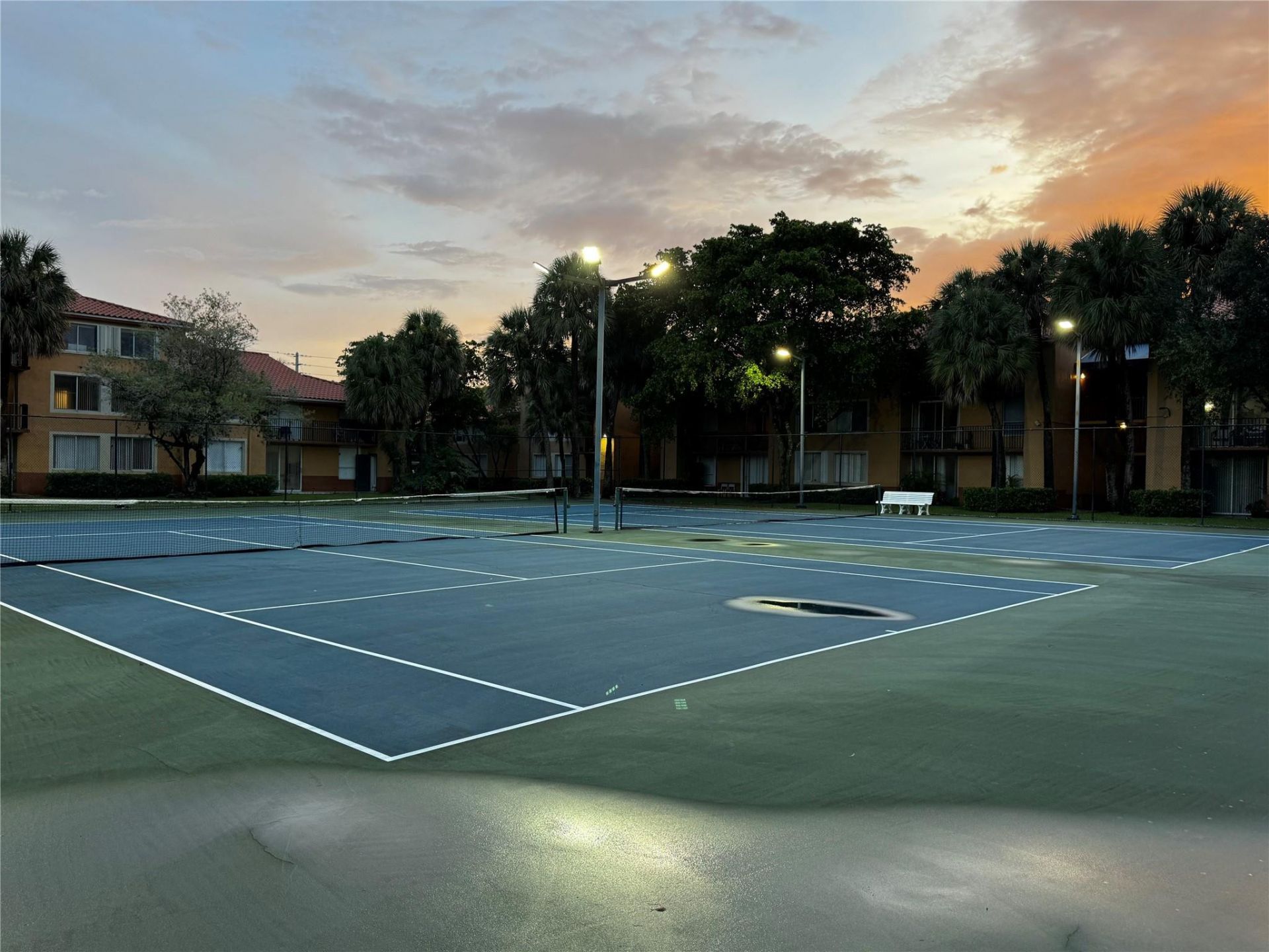 10701 Cleary Boulevard, Unit 306, Plantation, FL 33324 Photo