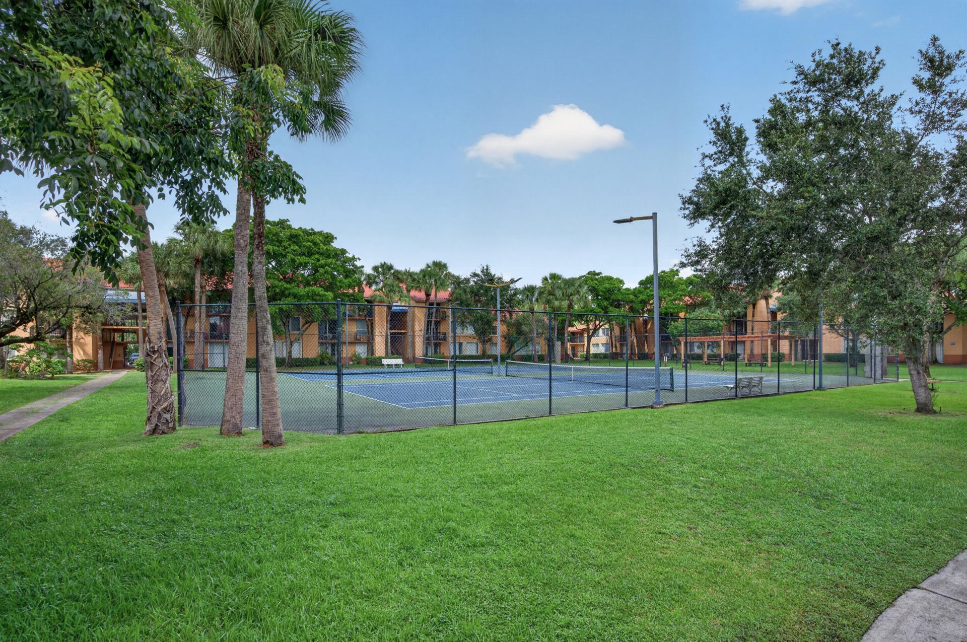 10701 Cleary Boulevard, Unit 306, Plantation, FL 33324 Photo
