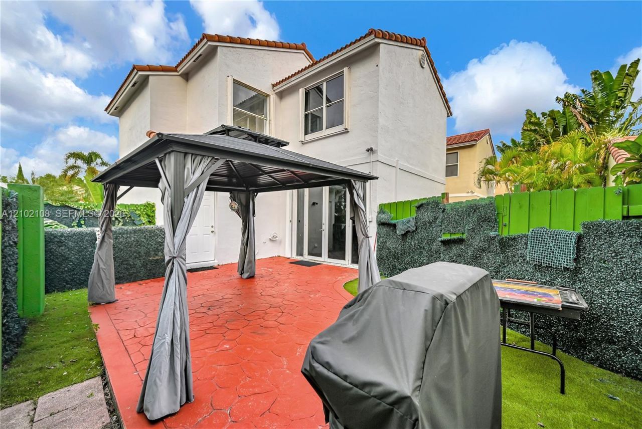 17982 SW 11th St , Pembroke Pines, FL 33029 Photo