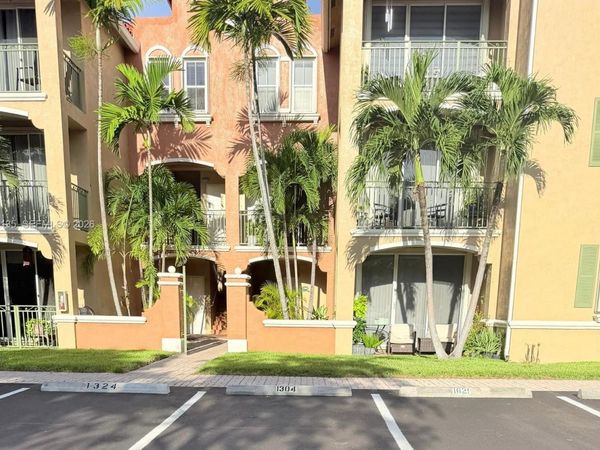 6420 NW 114th Ave , Unit 1304, Doral, FL 33178