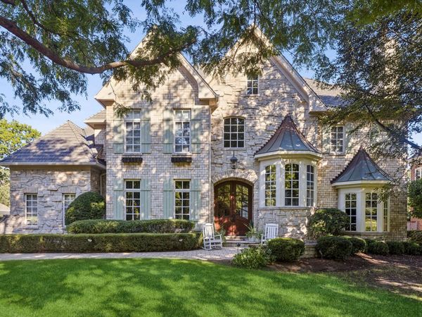 753 Wilson Lane , Hinsdale, IL 60521