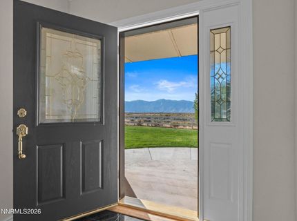 1985 E Valley Road, Minden, NV 89423 Photo