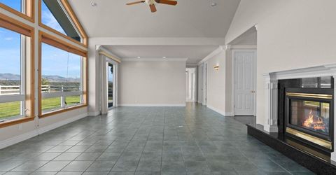 1985 E Valley Road, Minden, NV 89423 Photo
