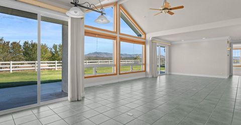 1985 E Valley Road, Minden, NV 89423 Photo